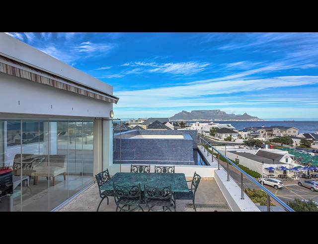 6 BEDROOM HOUSE FOR SALE IN BLOUBERGSTRAND